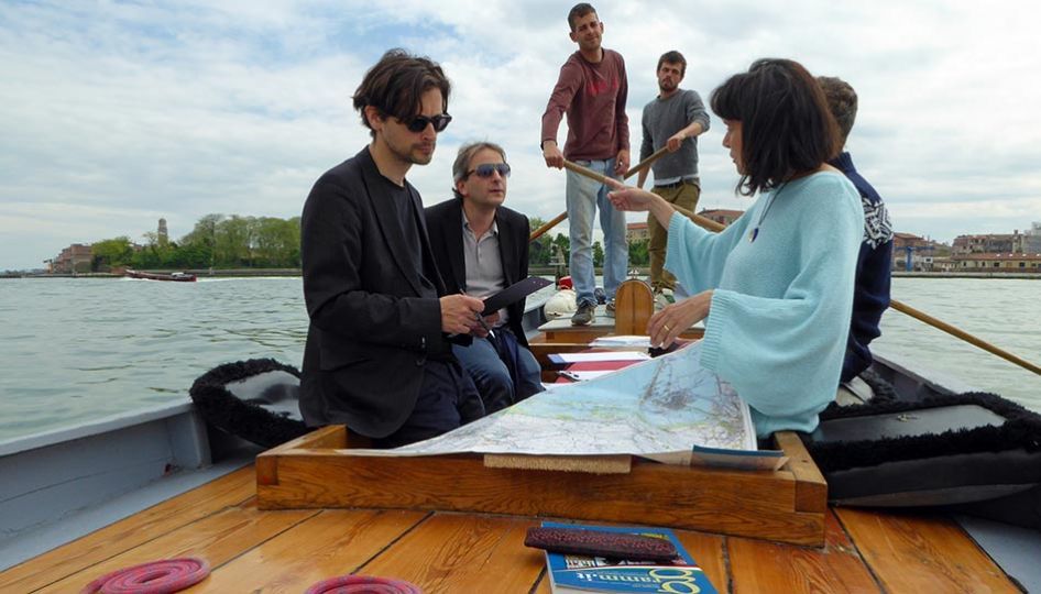 Italian lessons for foreigners - Italian language lessons on a boat, organized by me in the Italian school in Venice, for teaching italian in Venice